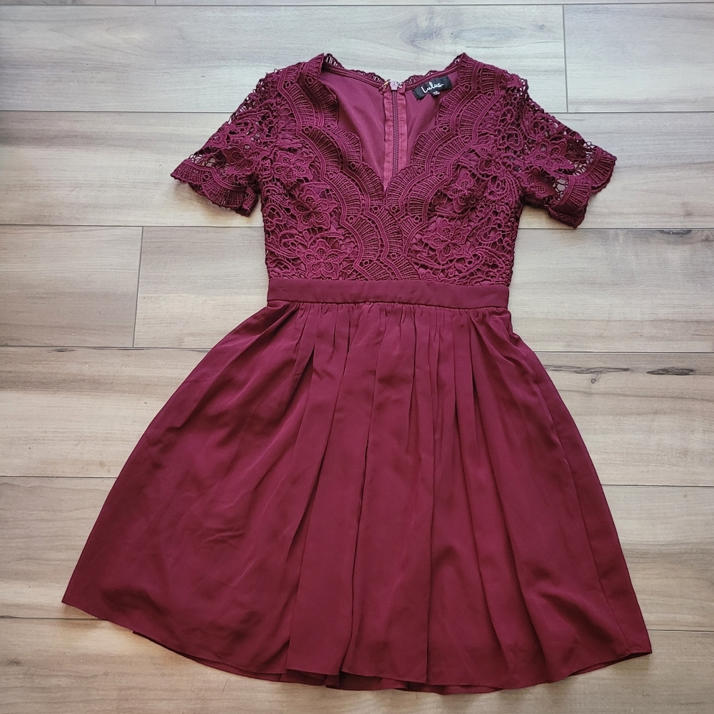 Lulu's Midi dress